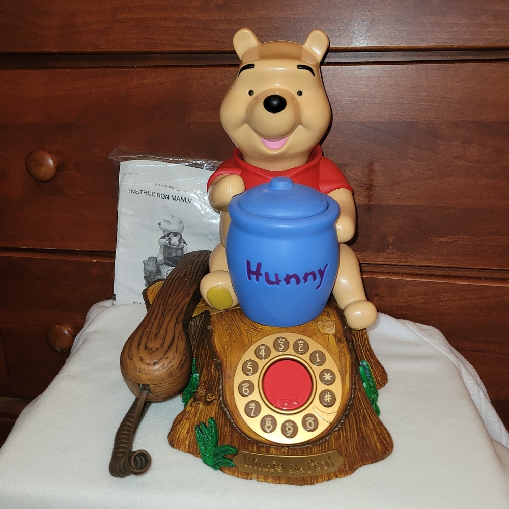 Winnie The Phooh Animated Telephone